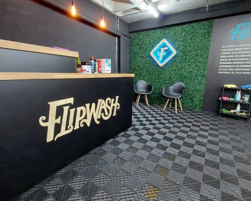 f4046740-c0ea-490a-a572-88bbbf709adb